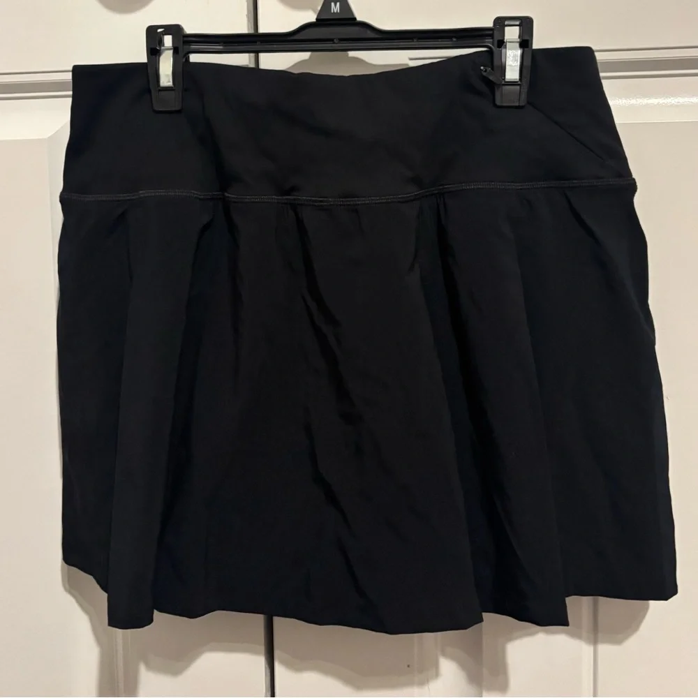 CRZ YOGA Black Sports Skirt - Picture 2 of 4